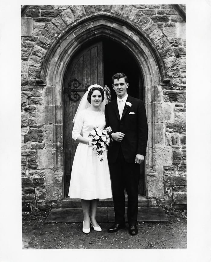 La photo de mariage réparée